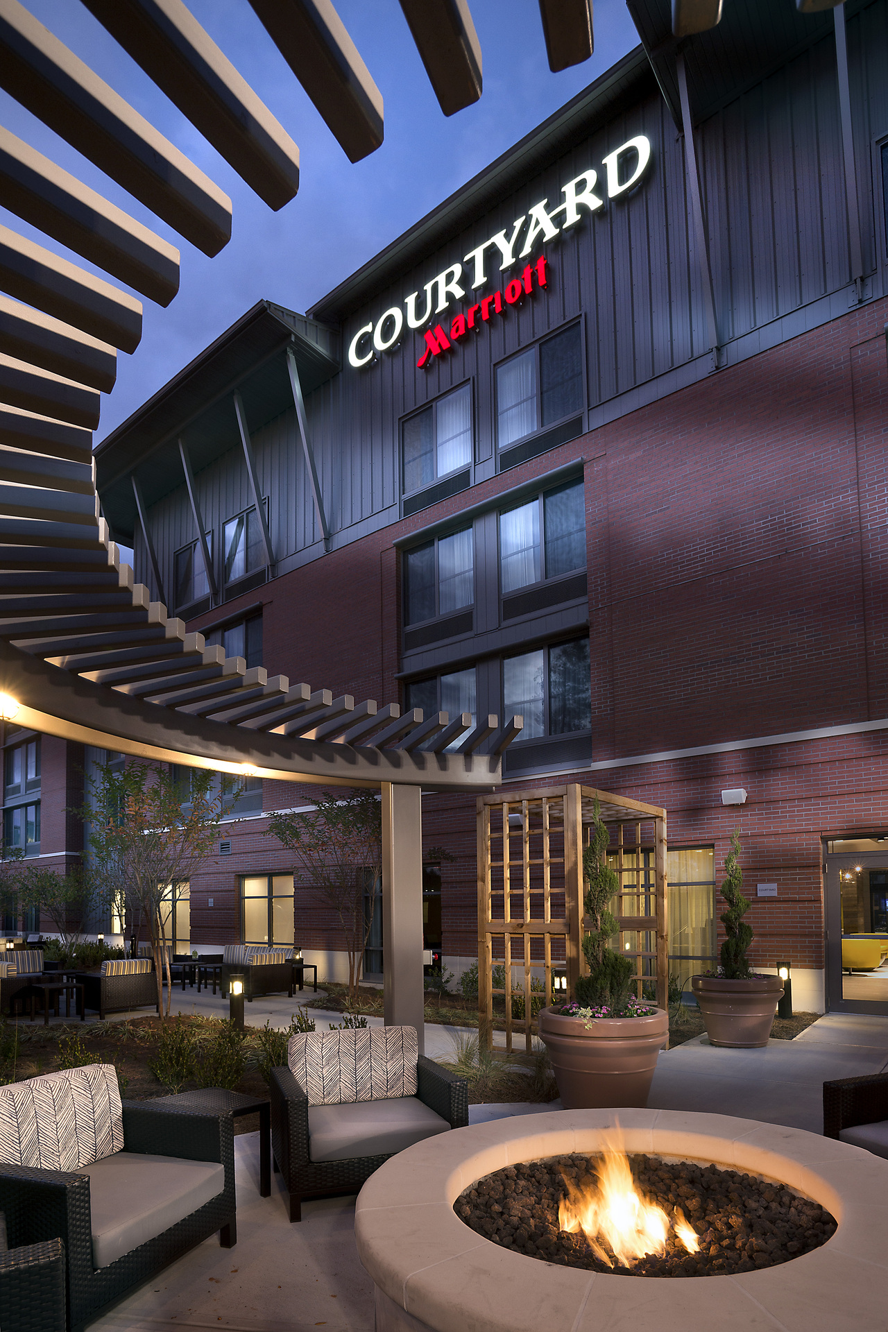 courtyard by marriott summerville project by j banks design group on the firm's awards page