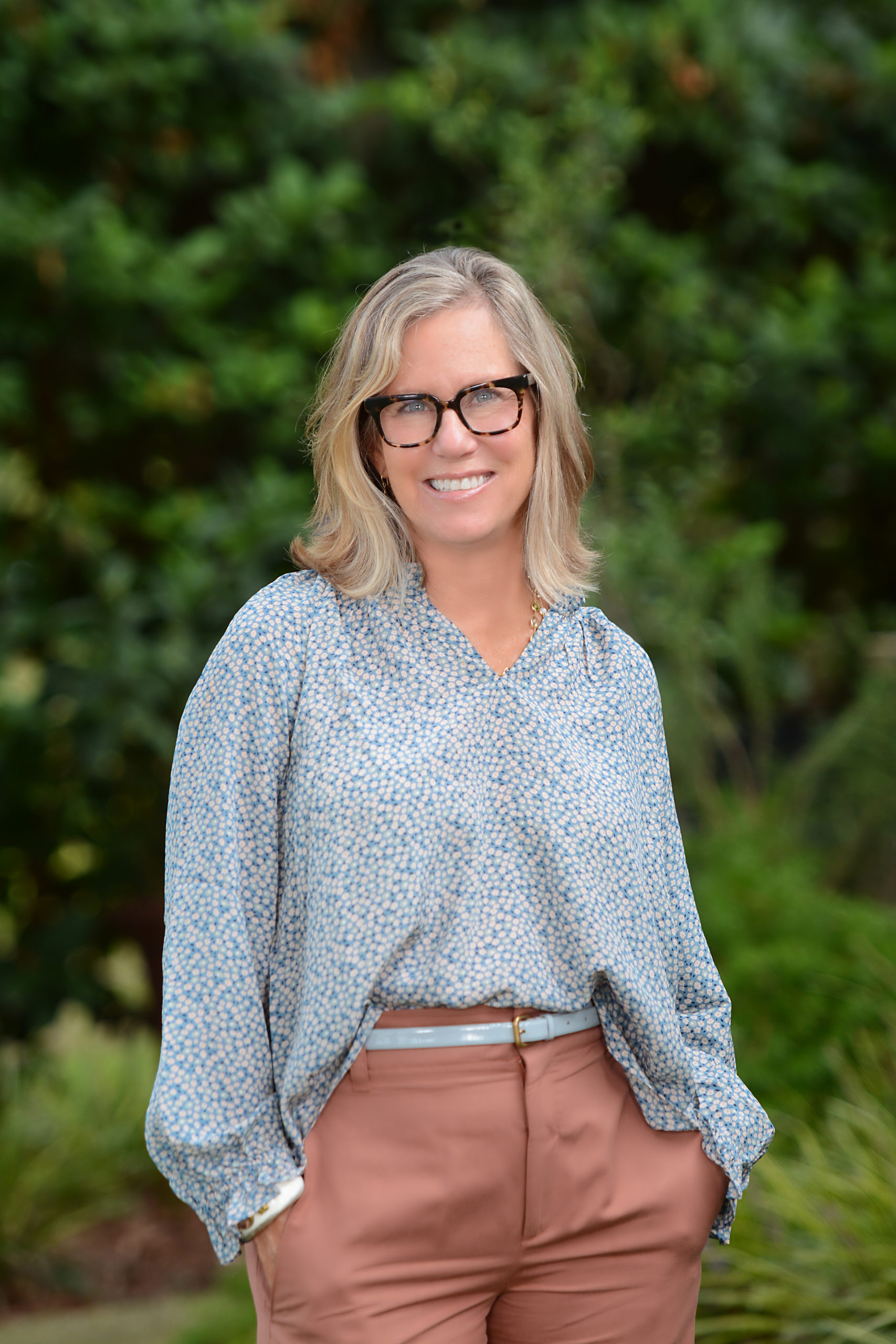 Joni Vanderslice Headshot of Joni Vanderslice, President of J. Banks Design Group, a Hilton Head Island based firm with expertise in resort design, clubhouse design, low country residences